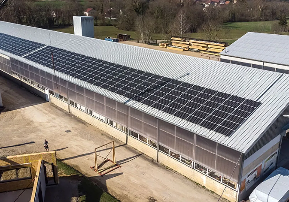 Efficacité énergétique de nos ateliers et bureaux - les panneaux solaires Roch 